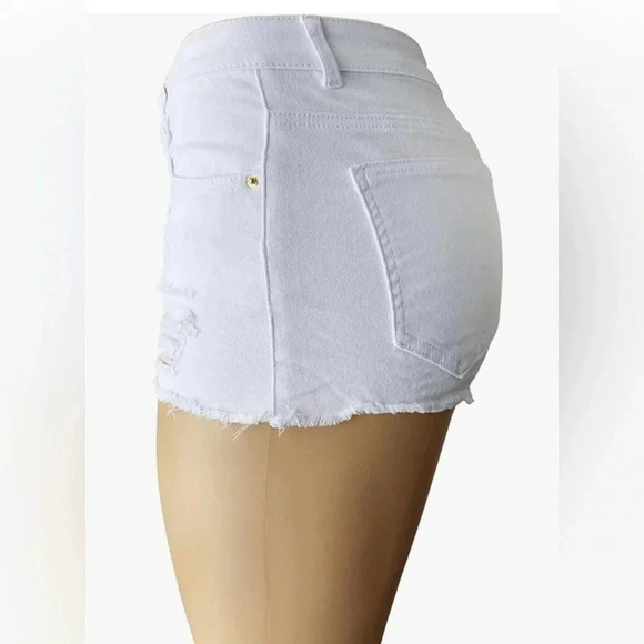 2/$12 Women’s Ripped Denim Shorts Mid Rise  Cutoff Distressed Jeans - Picture 5 of 8